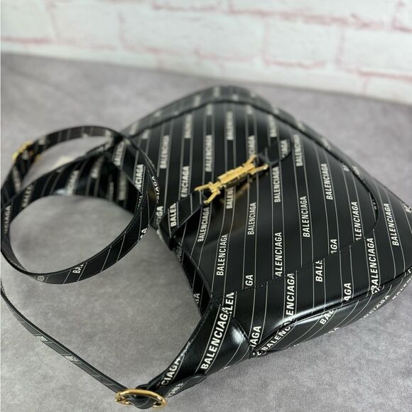 Gucci x Balenciaga Jackie 1961 Clip Black Hobo Bag NWT 636712 $3200 - Picture 8 of 16
